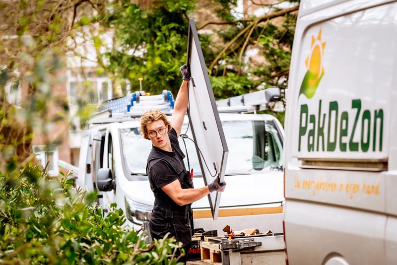 ©Richard Rood HR2 Pak de Zon Koninsdiep 19 Zaandam 19-03-2024-09921